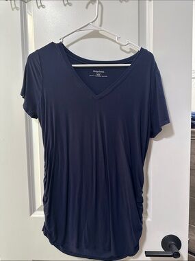Motherhood Maternity Navy V‑Neck Maternity Tee